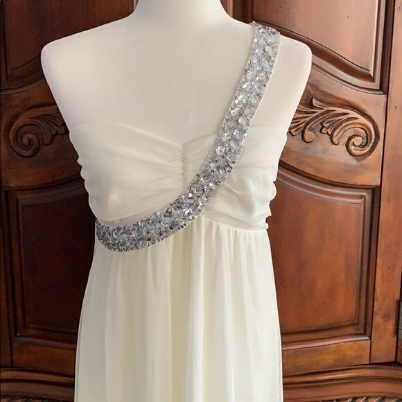 Off white maxi dress- size S/M - Picture 4 of 7